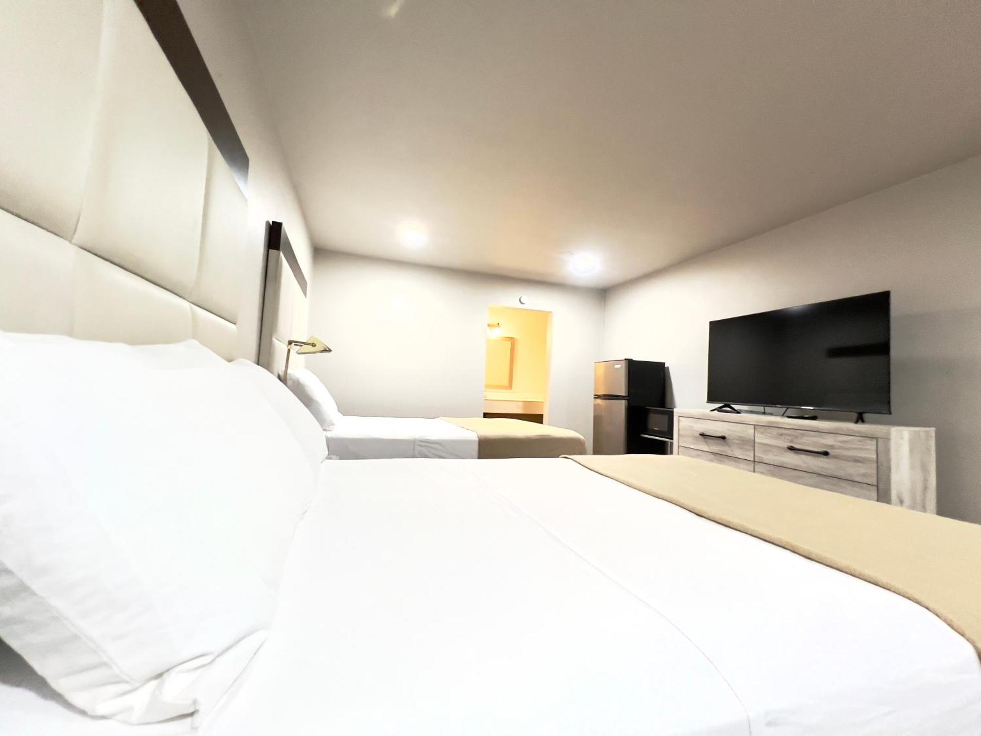 Economy Inn And Suites Tulsa Dış mekan fotoğraf